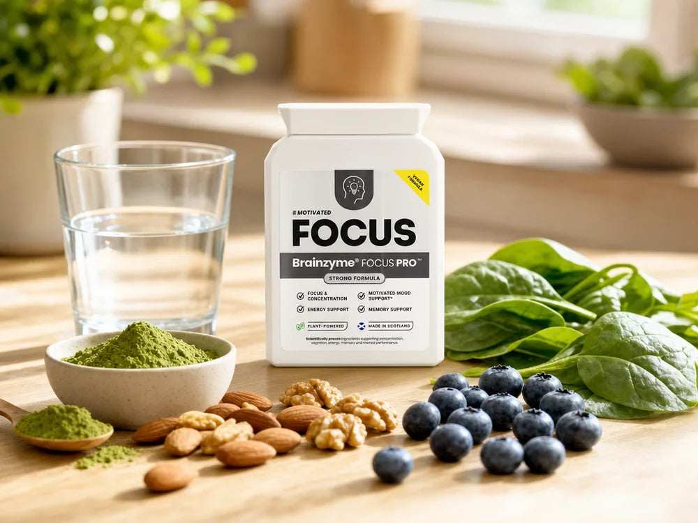 FOCUS PRO&trade; et des aliments soutenant la concentration &mdash; matcha, fruits &agrave; coque, myrtilles